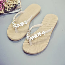 Load image into Gallery viewer, Tiny Flowers Flip Flops Women Beach Slippers 2017 Summer Shoes Fashion Women&#39;s Slippers Ladies Flip Flops Brand Non-slip ZH2256